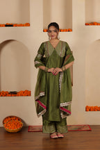 MEHENDI GREEN SILK STARIGHT SUIT SET