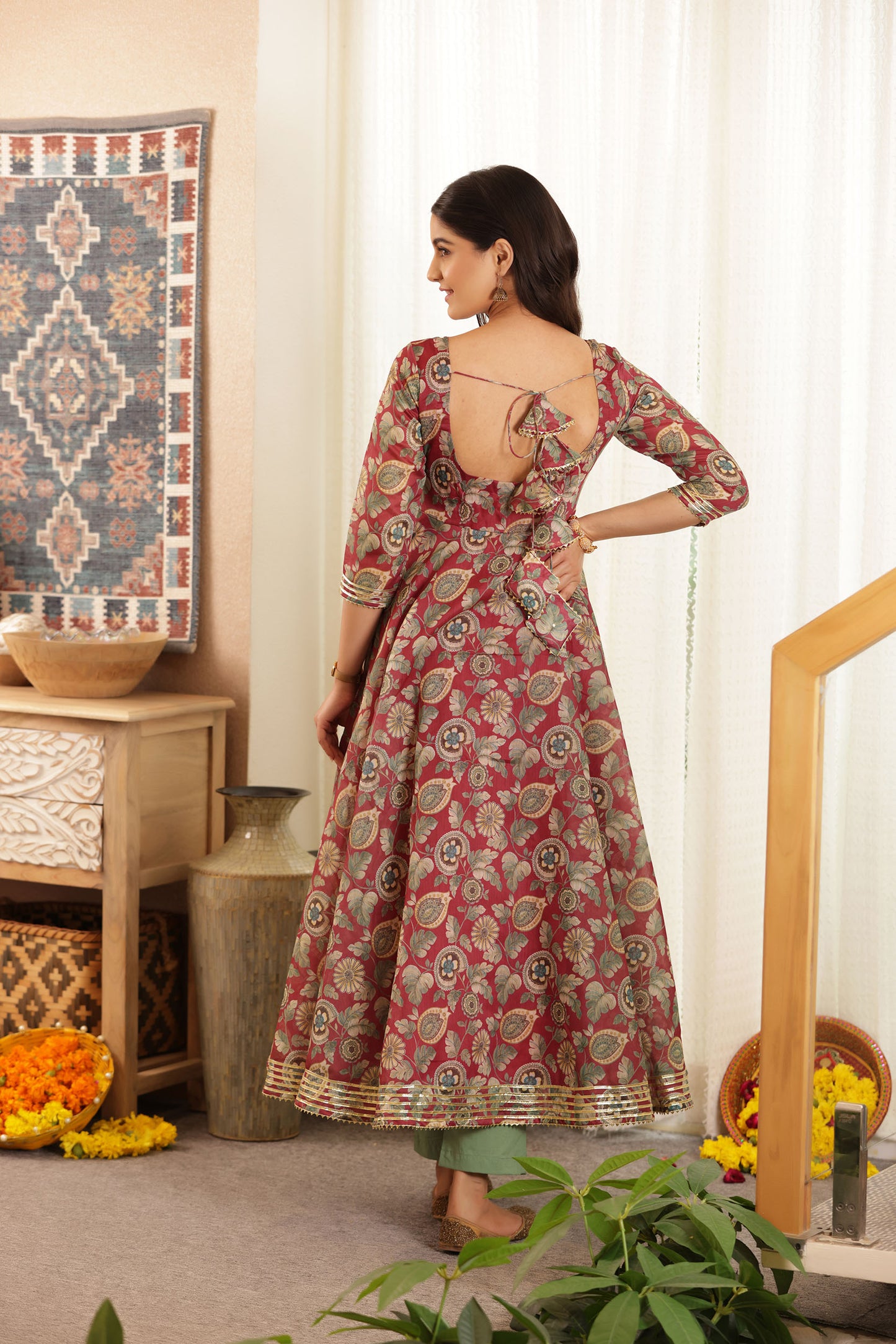 SHAHI RANG CHANDERI SUIT SET