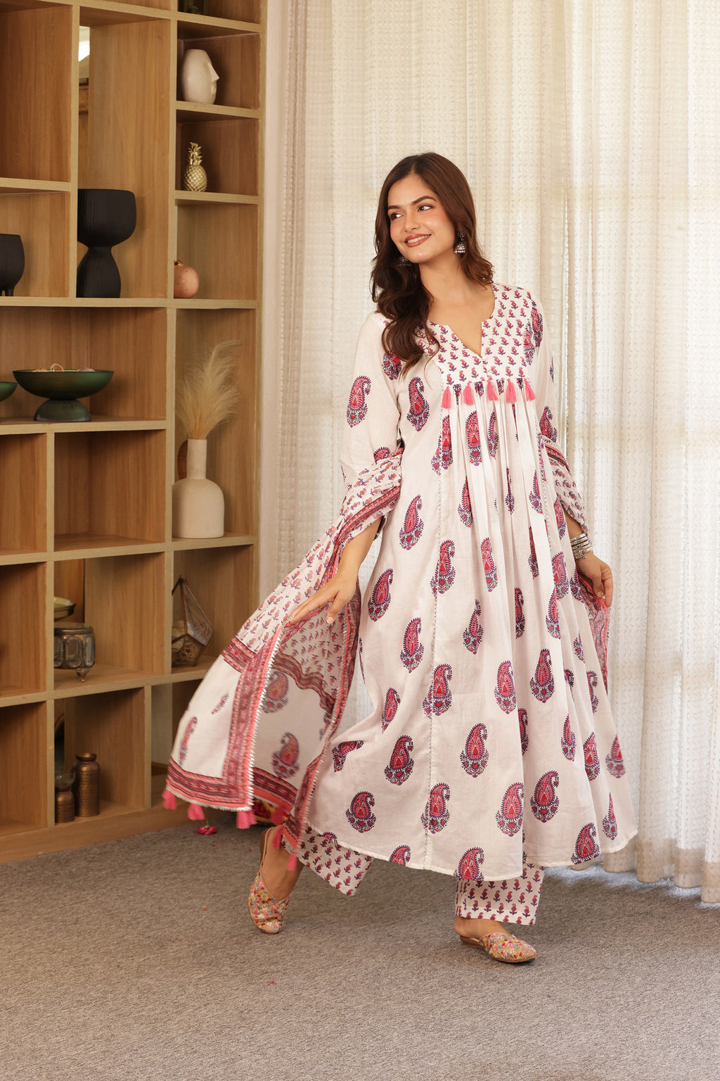 VIBHUTI BLOCKPRINT COTTON SUIT SET