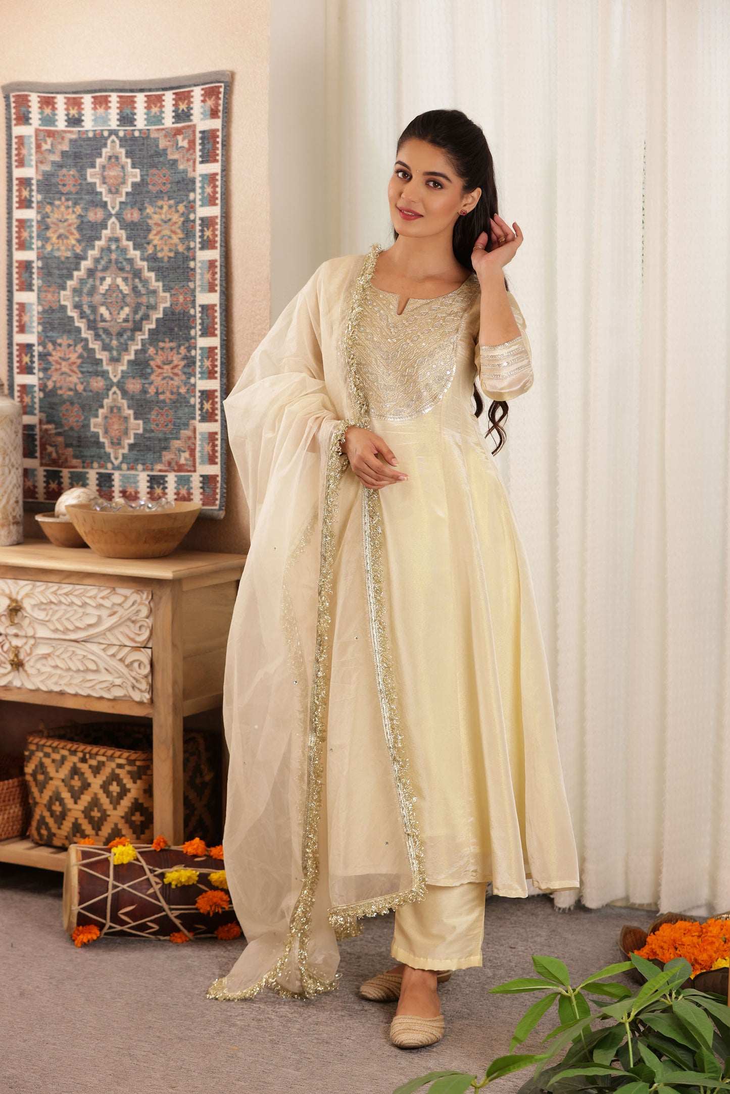 JHILMIL KALIDAR SILKY SUIT SET