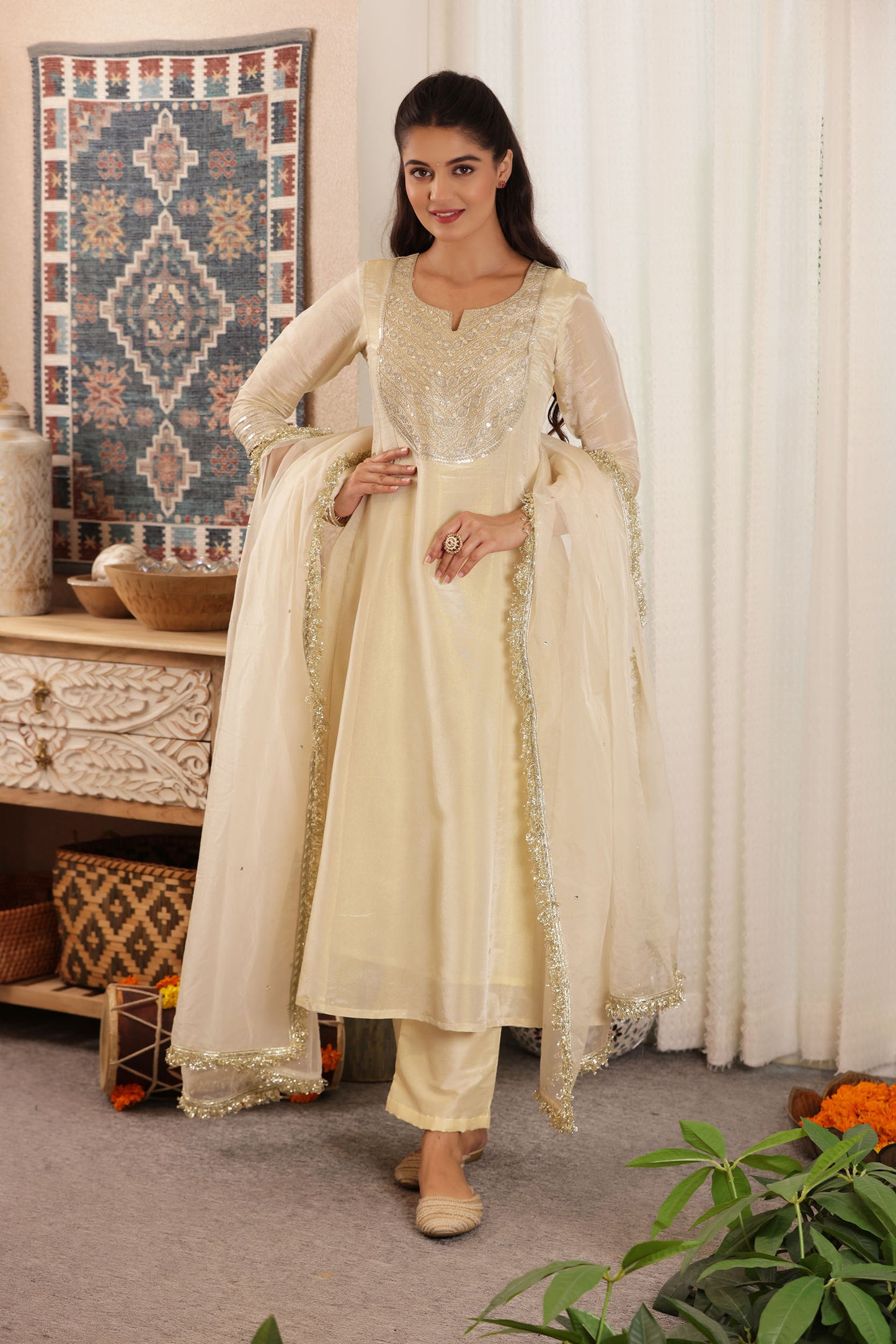 JHILMIL KALIDAR SILKY SUIT SET