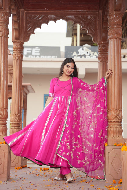 PINK ROBIN GOTA WORK SUIT SET