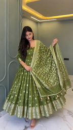 GREEN BANARSI ANARKALI SUIT SET