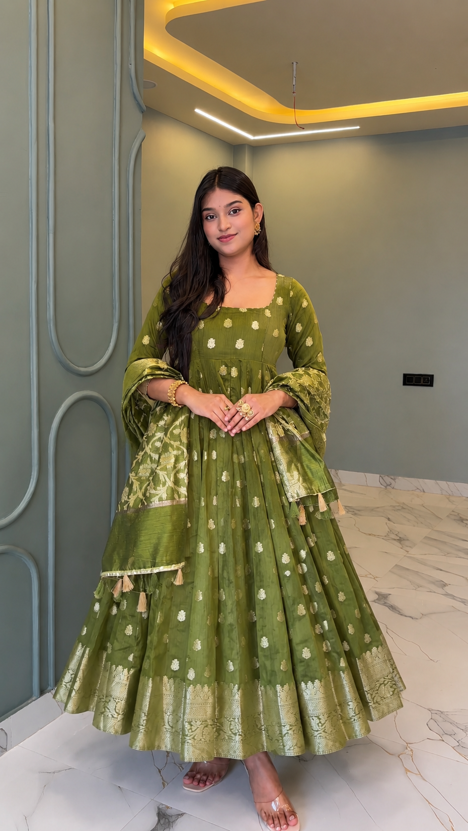 GREEN BANARSI ANARKALI SUIT SET